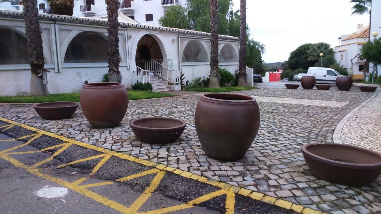 Le Boucanier Tavira Luaran gambar